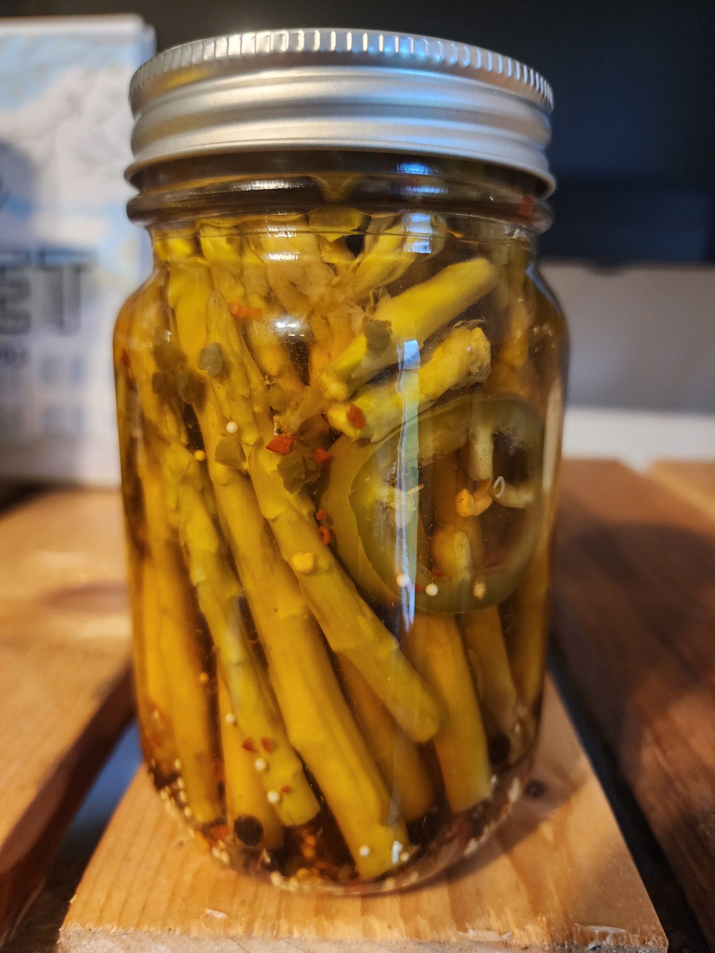 Spicy Pickled Asparagus